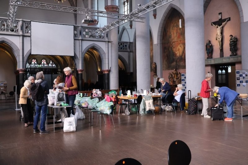 Wollsammeltag in der Citykirche (c) Inge Heck-Böckler